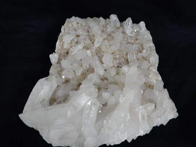 水晶クラスター 水晶 原石 特大 ７kg