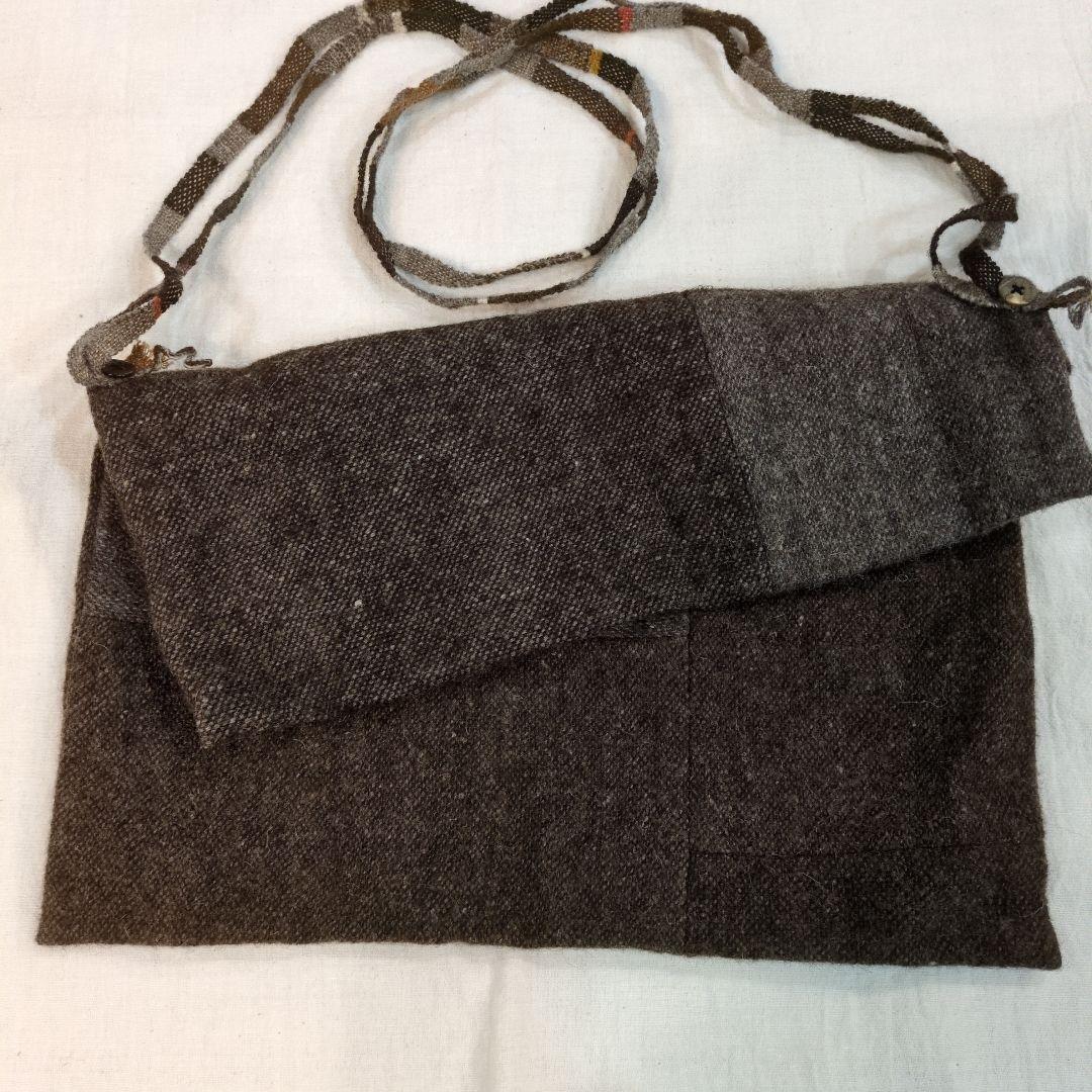 真木テキスタイル　ヒマラヤウ一ルポシェット