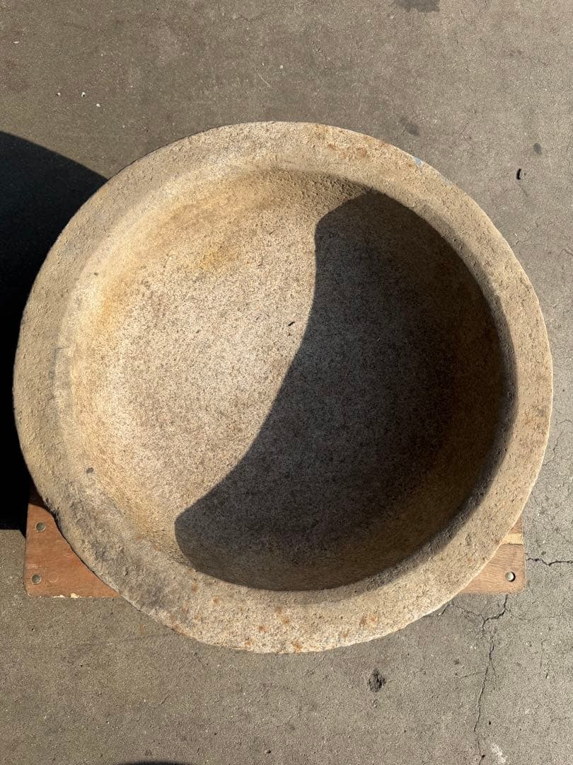 送料込み 餅つき 石臼 鉢形 餅臼 本格派タイプの餅つき石臼