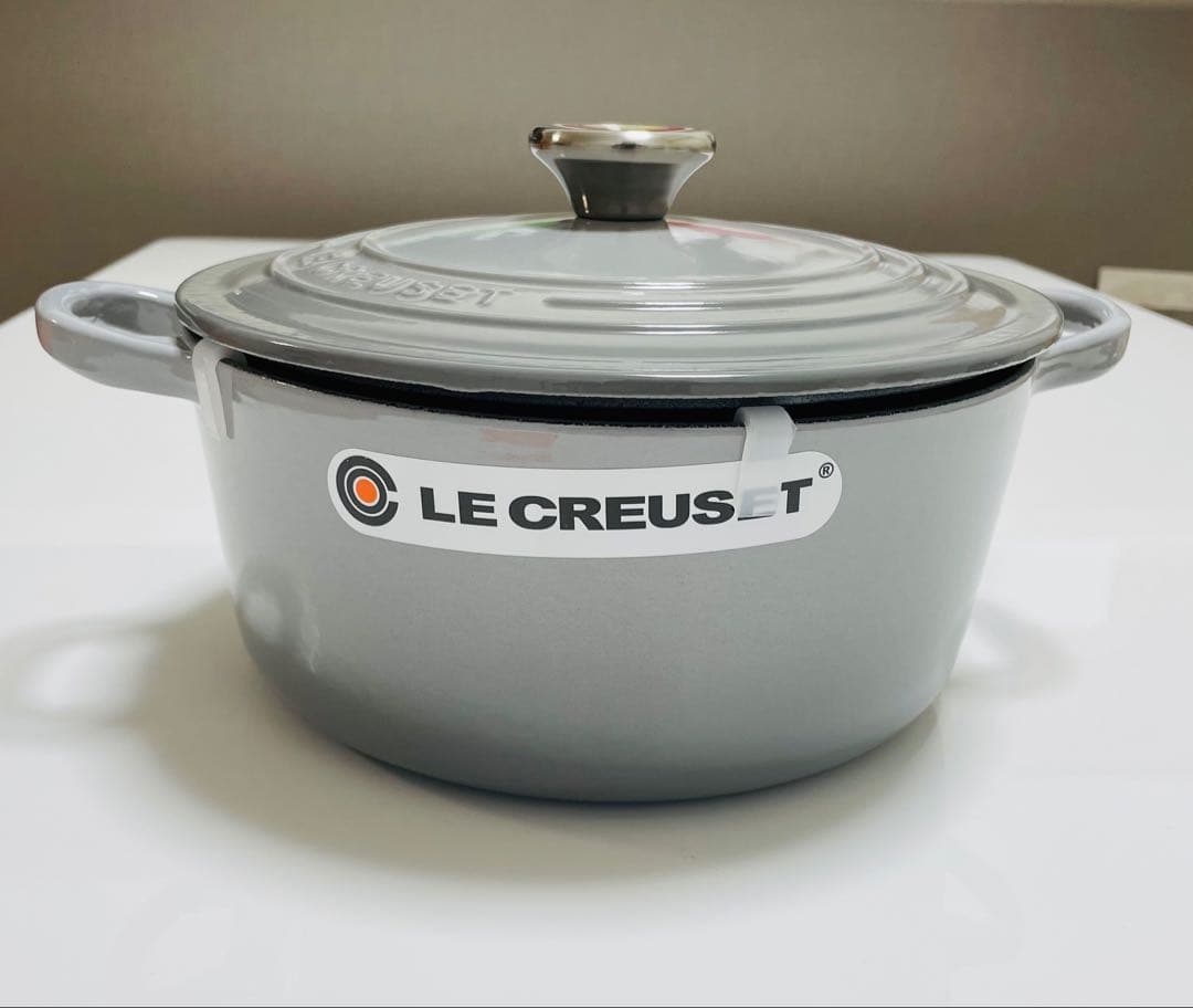 LE CREUSET 鋳鉄 両手鍋 22cm グレー