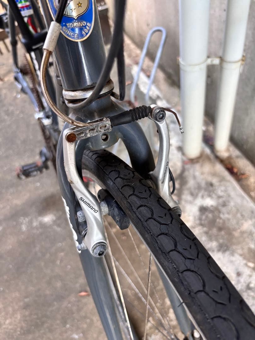 ⚠️ブータン商品【直接引取&ジャンク】GIOS クロスバイク グレー