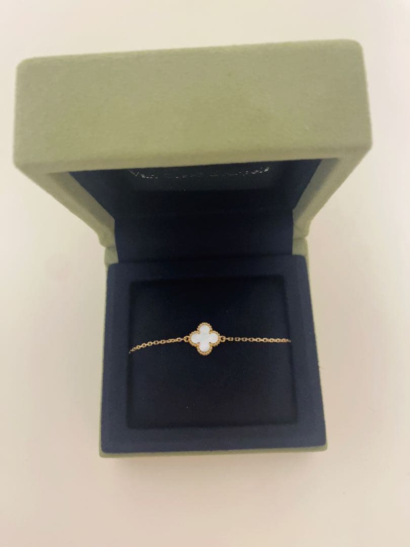 【新品未使用】スウィート アルハンブラ ブレスレット