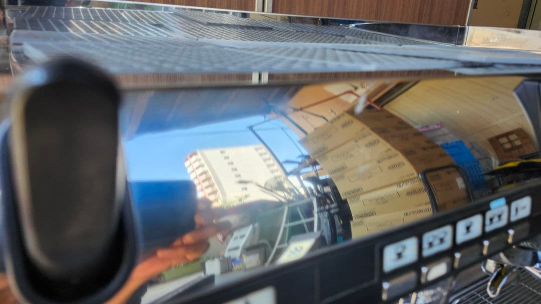 nuova SIMONELLI AURELIA II エスプレッソマシン