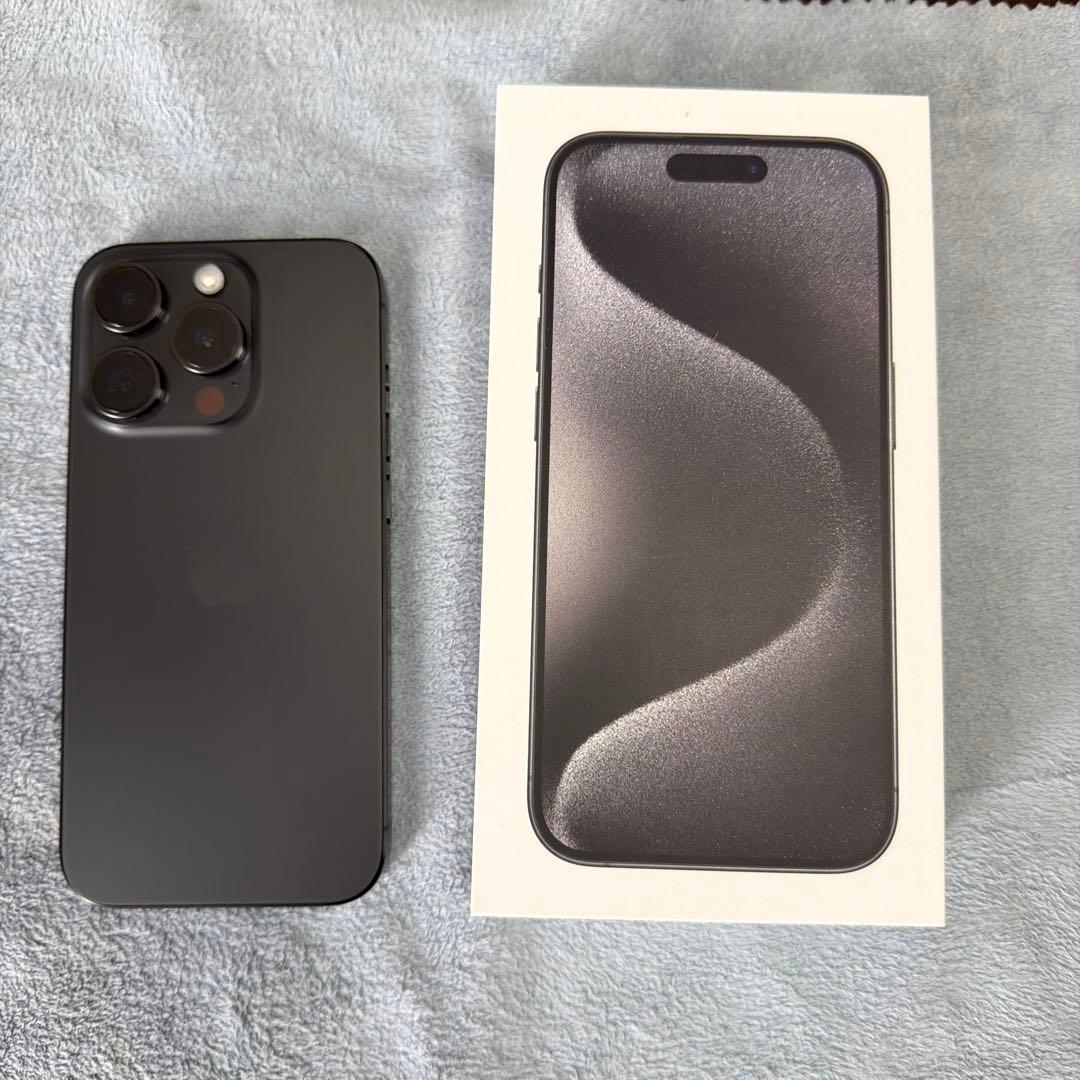 Apple iPhone 15 Pro 256GB ケース＆フィルム付き