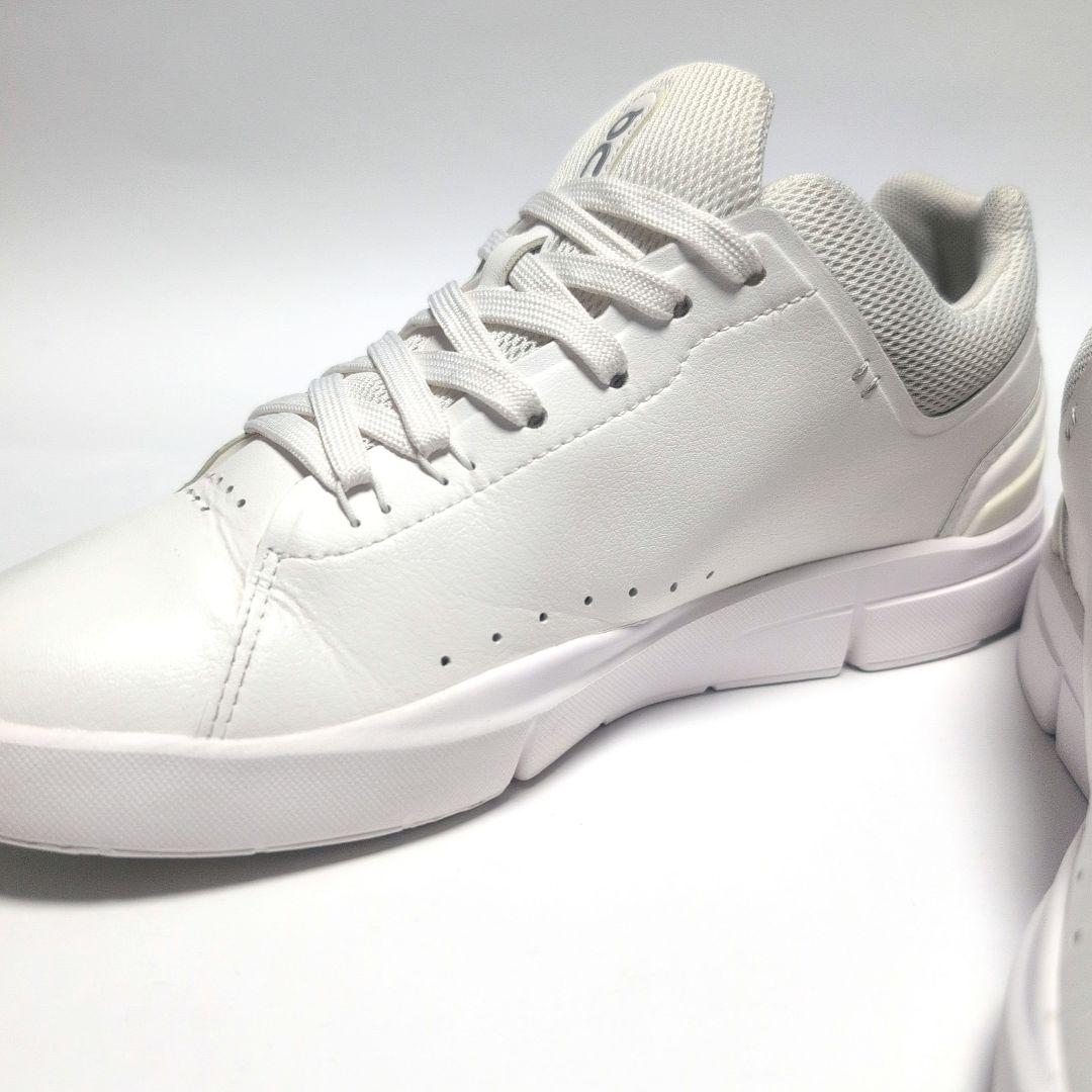 On THE ROGER Advantage 24.5cm レザースニーカー