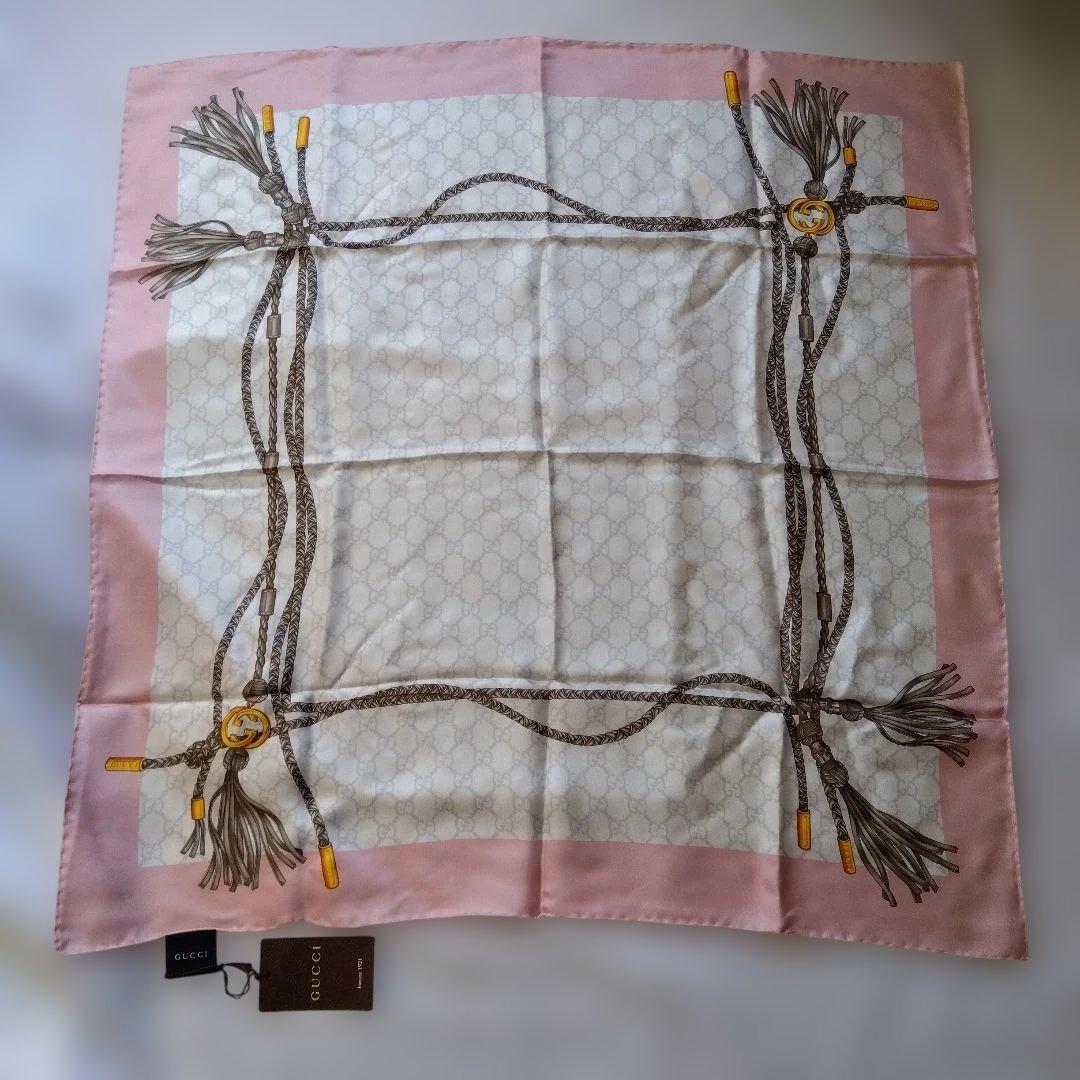 v*e様 【新品・未使用】GUCCI シルクスカーフ ピンク/ホワイト 67×6