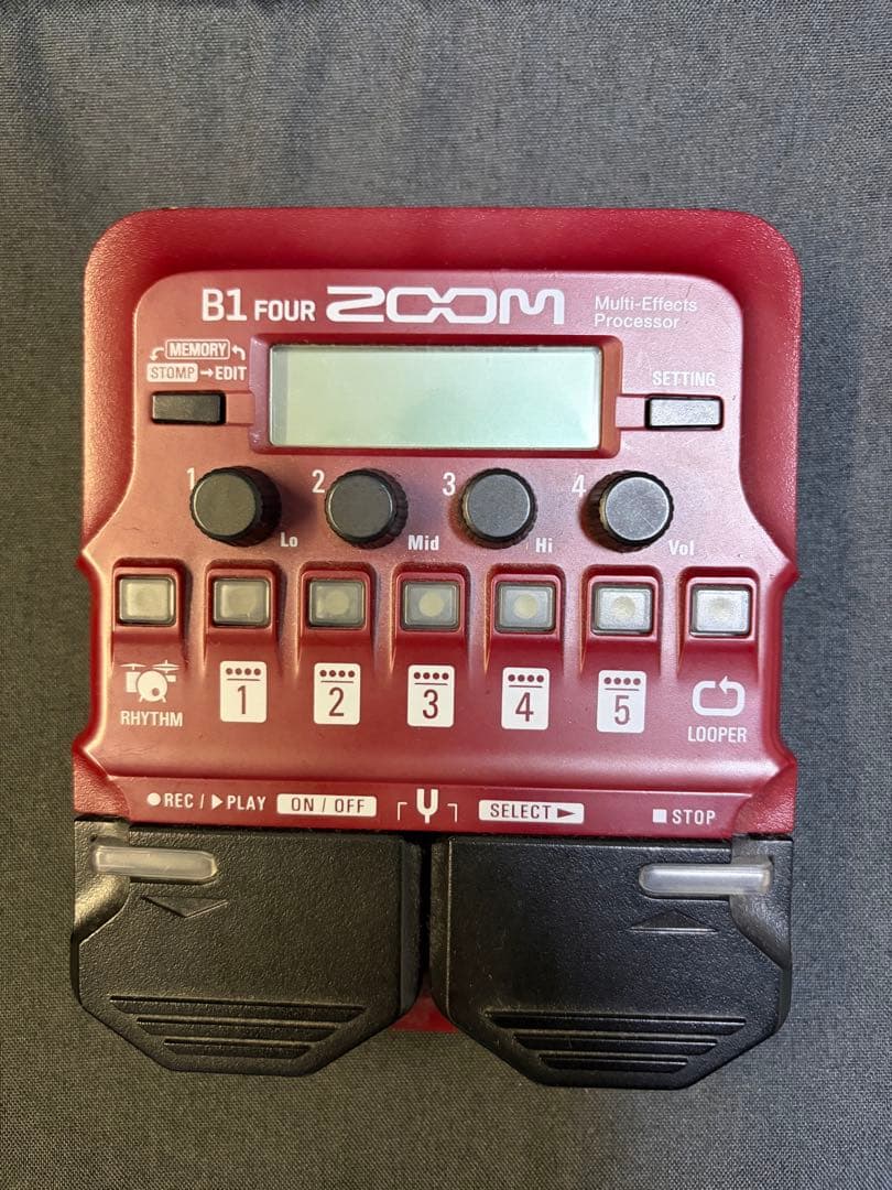 ZOOM B1 FOUR ベース用 マルチエフェクター