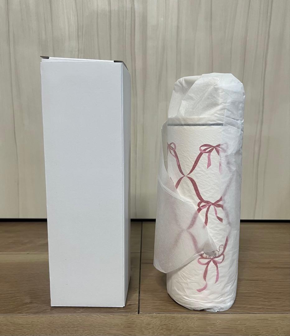 ♡新品未使用 箱付き♡ バレンタイン2025　ハンドルリッドステンレスボトル