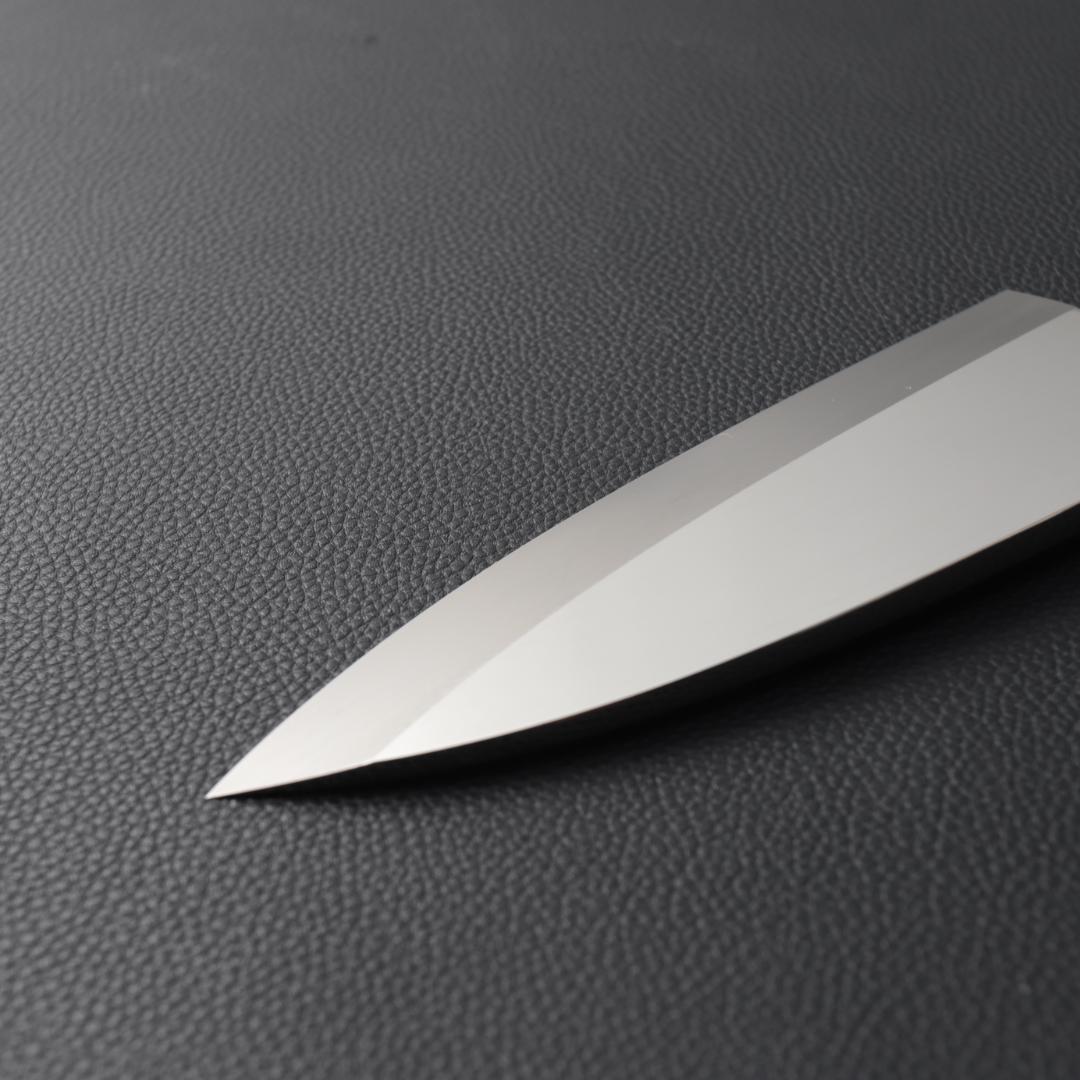 10780 出刃包丁 5寸 鏡面仕上げ 刺身包丁 本出刃 黒檀黒水牛角八角柄