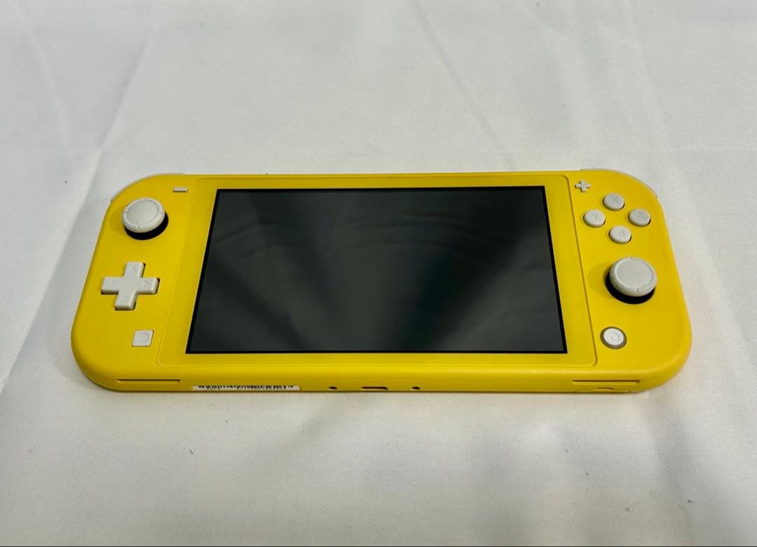 Nintendo Switch Light YELLOW 本体