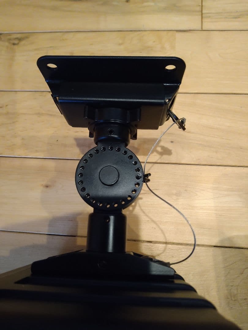 BOSE 101 MMスピーカー　天吊ブラケット付　2台セット