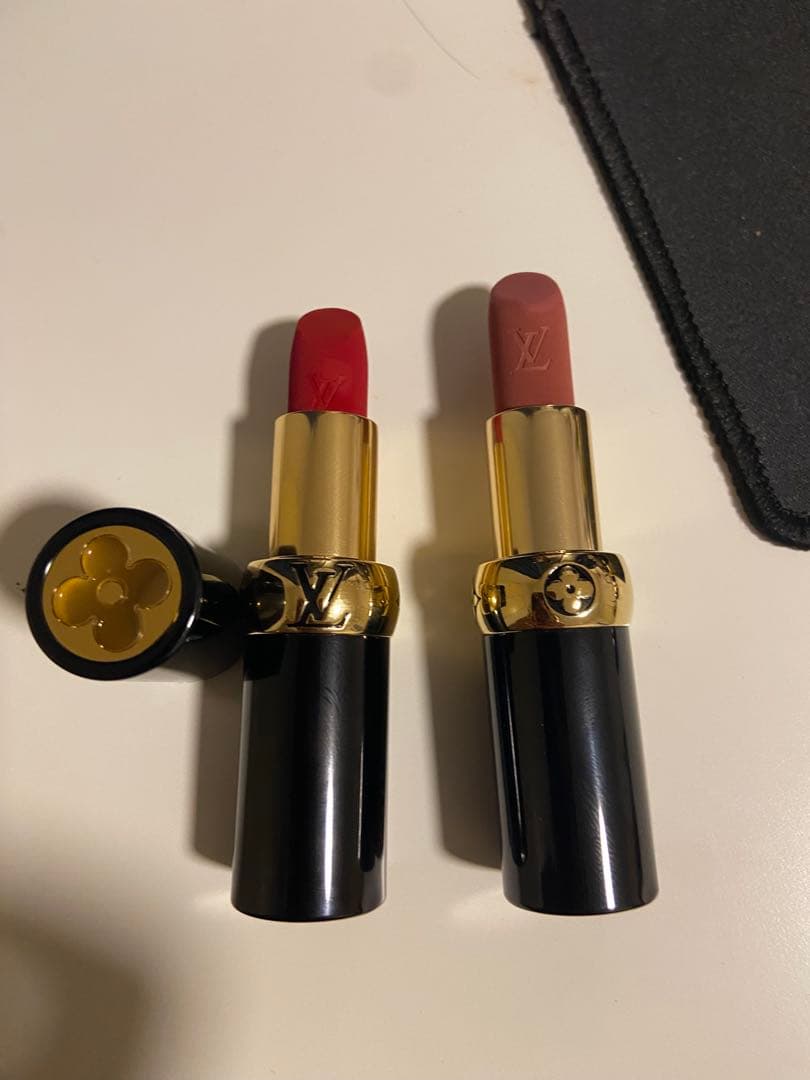 LOUIS VUITTON ルイ・ヴィトン リップスティック LV ルージュp