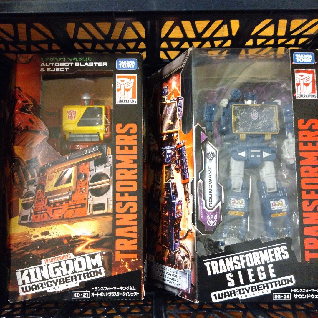 トランスフォーマー シージ サウンドウェーブ、キングダム ブラスター