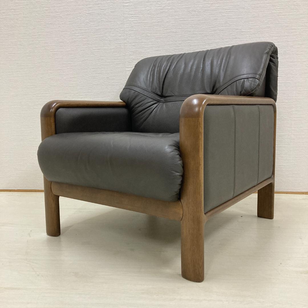 【カリモク】本革 一人掛けソファ シングルソファ レザー アームチェア B