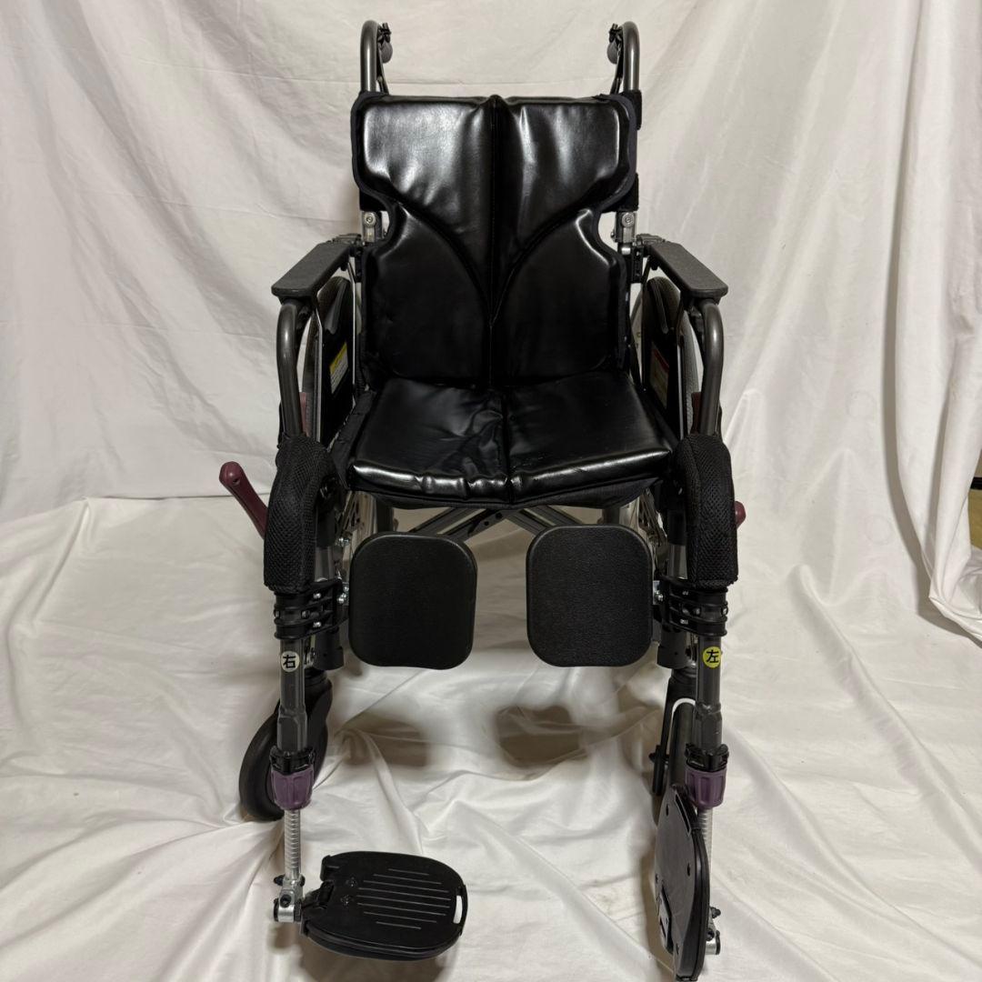 カワムラサイクル　自走用　多機能　ノーパンクタイヤ　車椅子　KMD-B22
