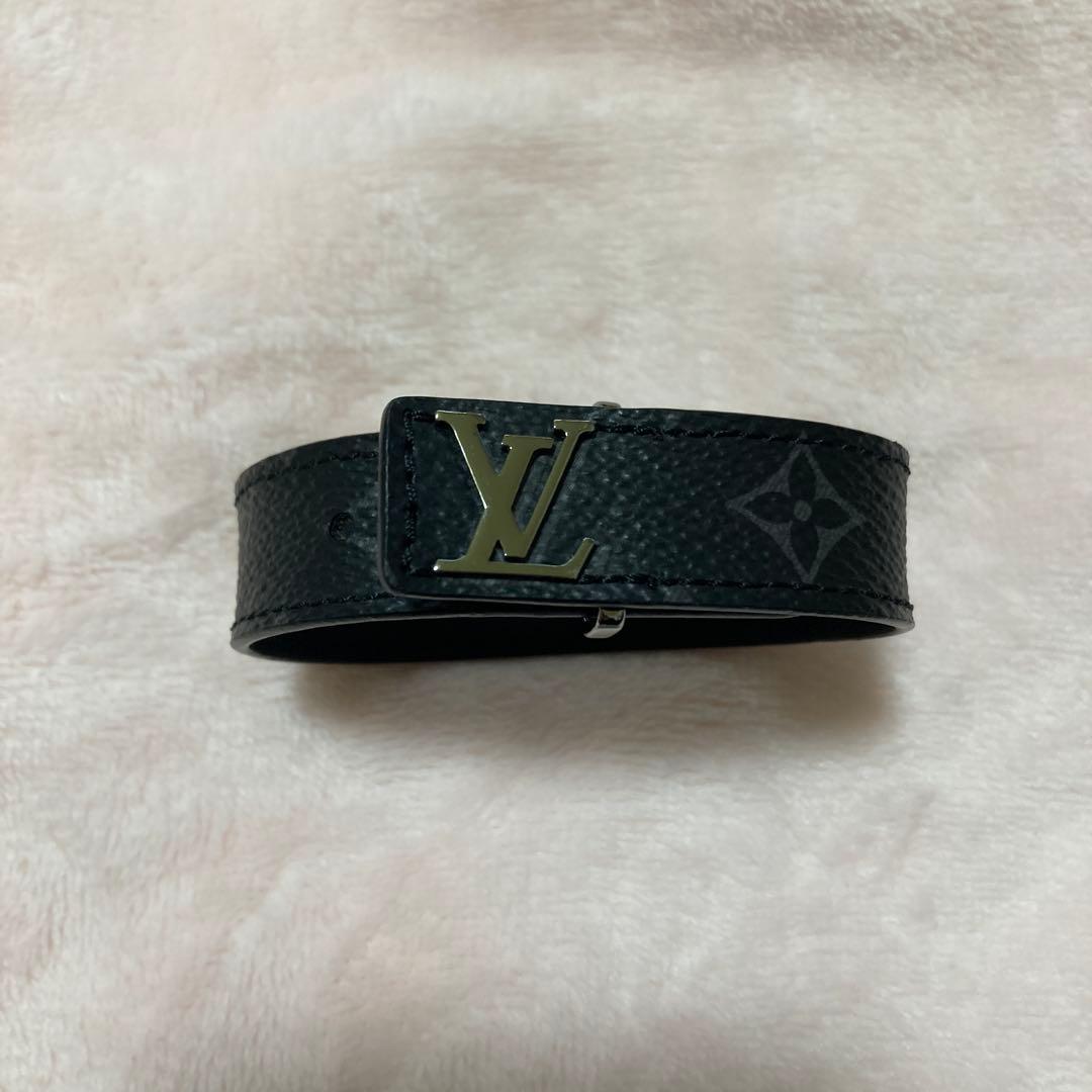 ルイヴィトン　ブレスレット黒レザー