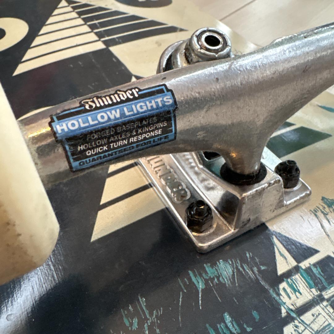 ★早い者勝ち★THEORIES /サンダートラック/コンプリート/スケボー