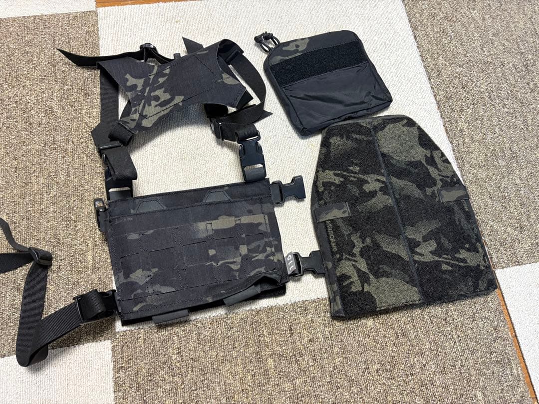 x115xtaylor マイクロチェストリグ　プレート　ポーチ　mcbk