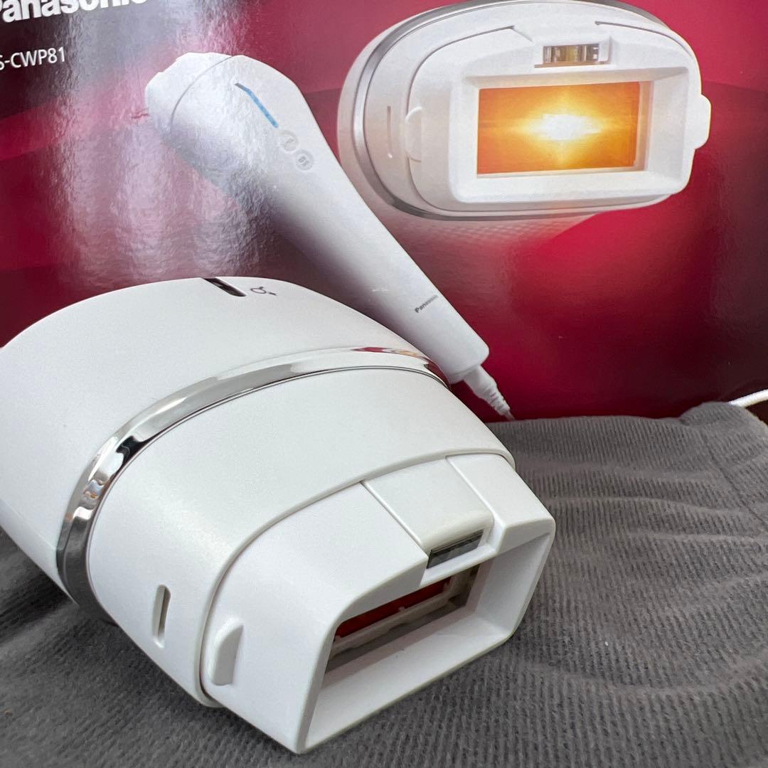 【美品】Panasonic 光美容器　光エステ　ES-CWP81-S 光脱毛器