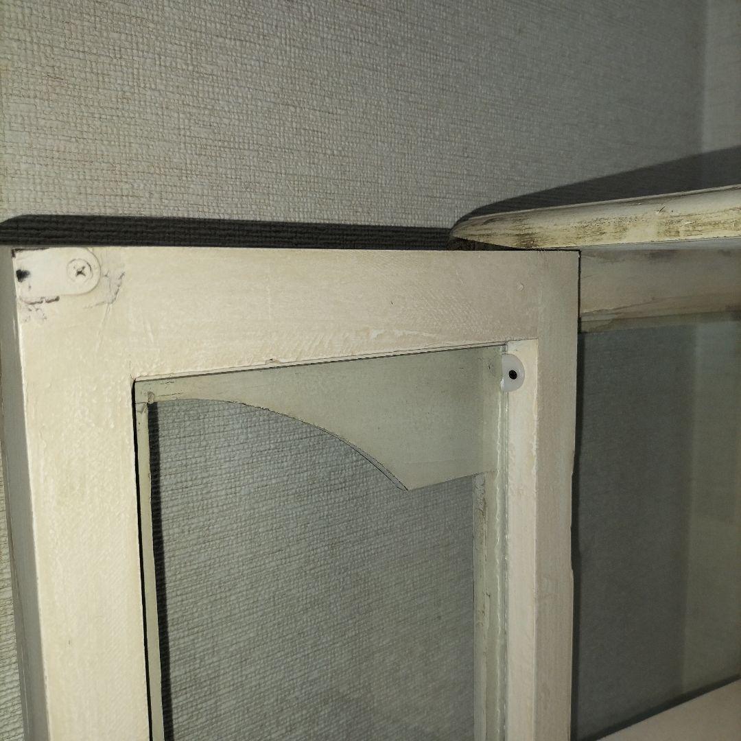 キャビネット　アンティーク風　ヴィンテージ　戸棚　チェスト トールペイント