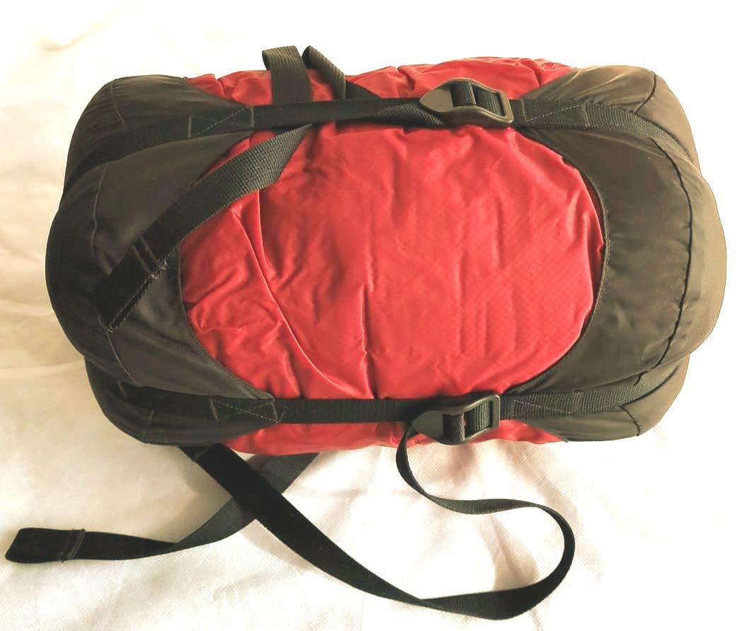 イスカ (ISUKA)　シュラフ・寝袋 エア 630 EX ショート