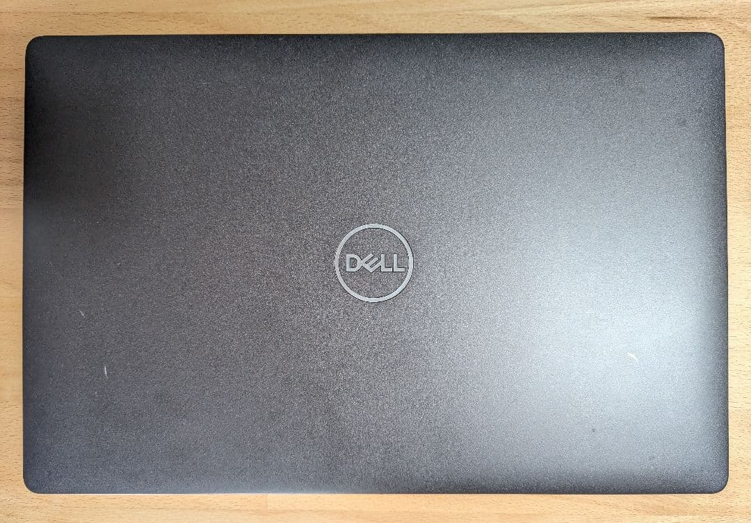 I*認様 DELL Precision 3541 コアi7／32GB／632GB