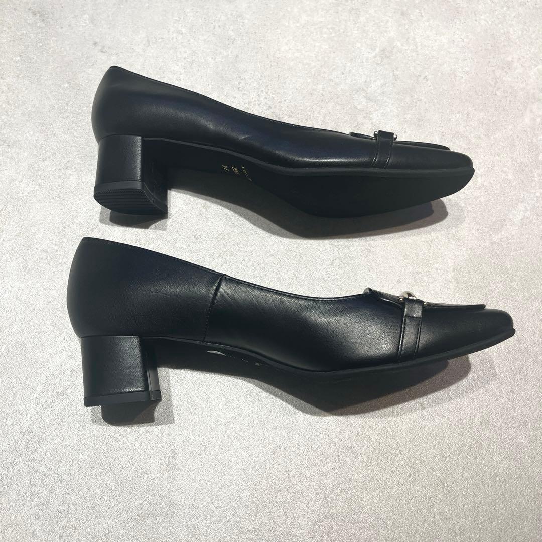 週末限定価格！未使用品Rizraffinee★スクエアトゥヒールアップローファー