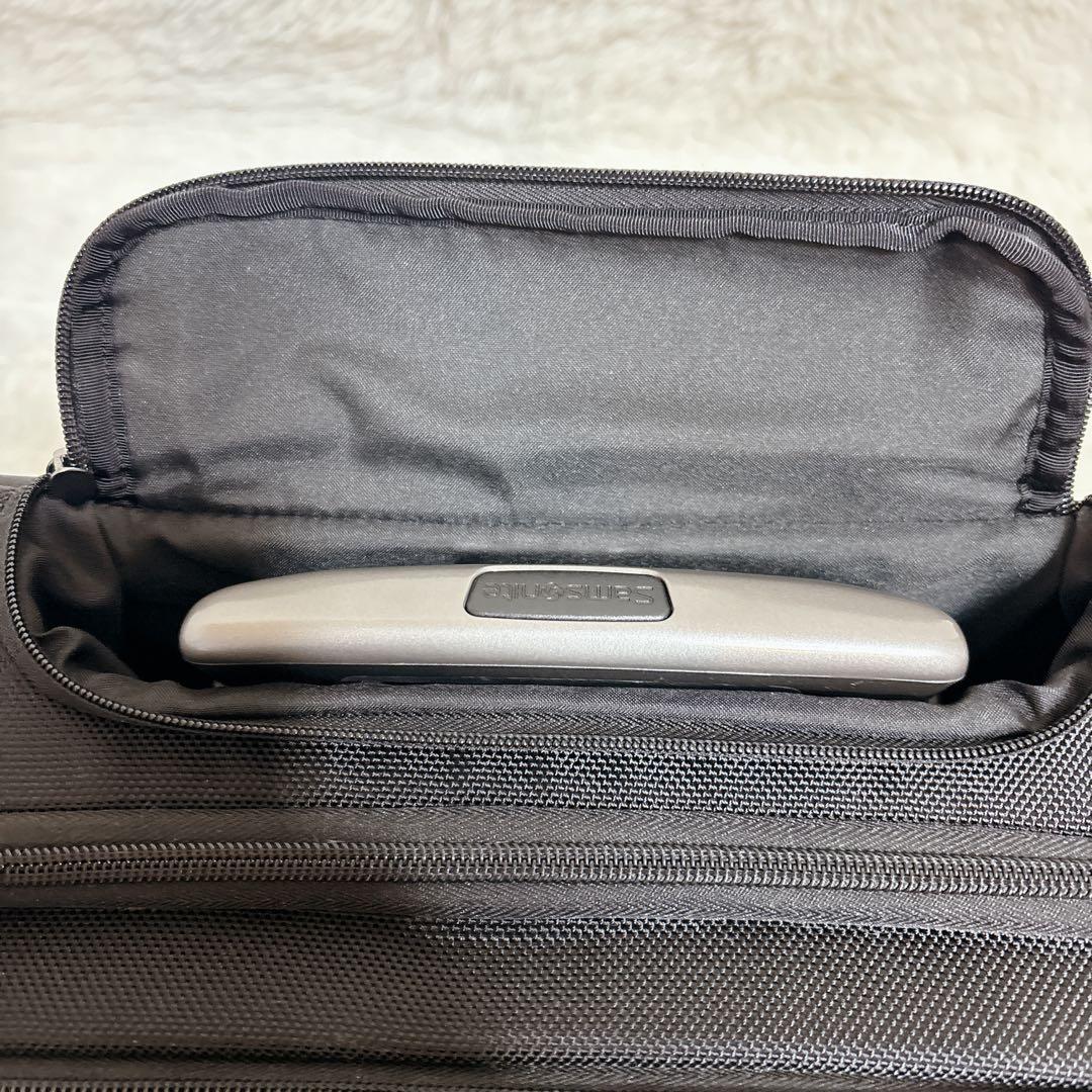 【希少デザイン】　Samsonite キャリー　ビジネス　ブラック　ソフト