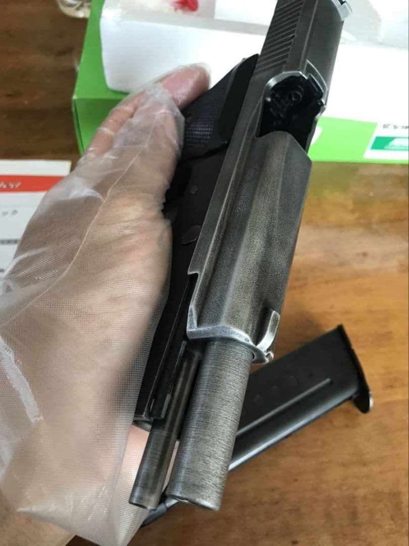 SIG P220 リアル塗装　陸上自衛隊仕様9mm拳銃