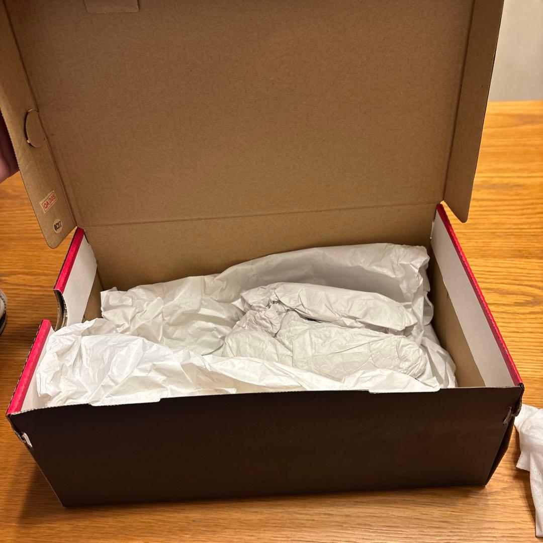 Onitsuka Tiger Mexico 66 ベージュ/ネイビー