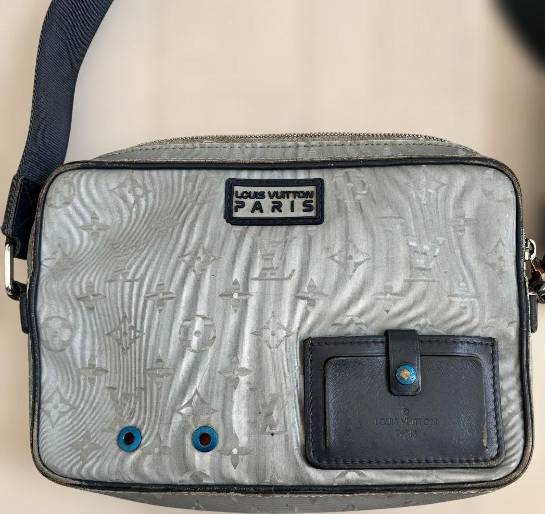 ルイ ヴィトン ショルダーバッグ サテライト メッセンジャー