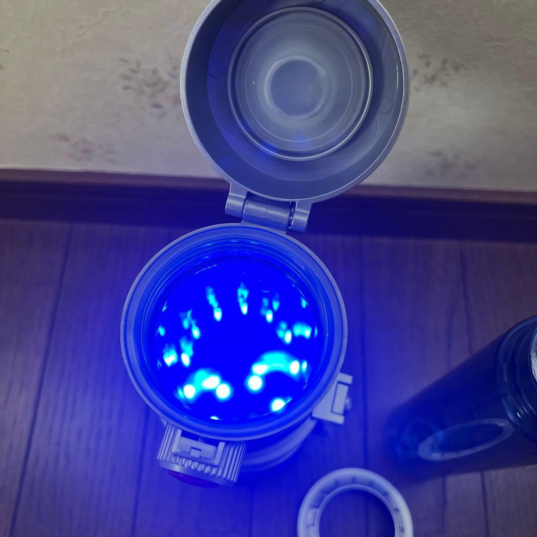 香港ディズニーランド　水筒　スターウォーズ　ライトセーバー型