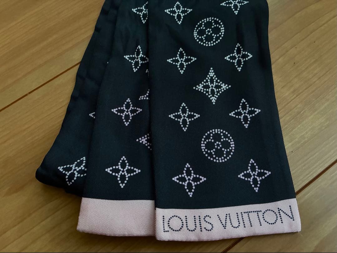 ルイヴィトン LOUIS VUITTON バンドー スカーフ リボンスカーフ