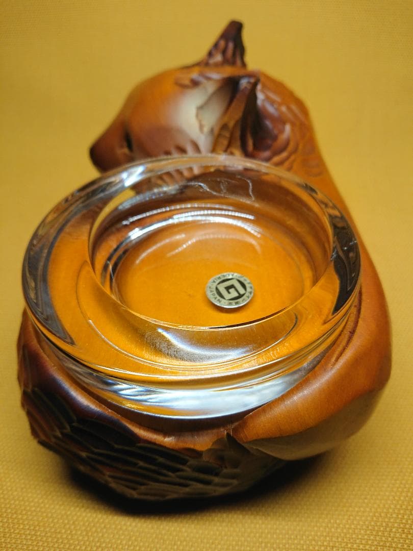 【美品】キツネ　狐　木彫　ガラス　置物　インテリア　工芸品　美術品　A1039