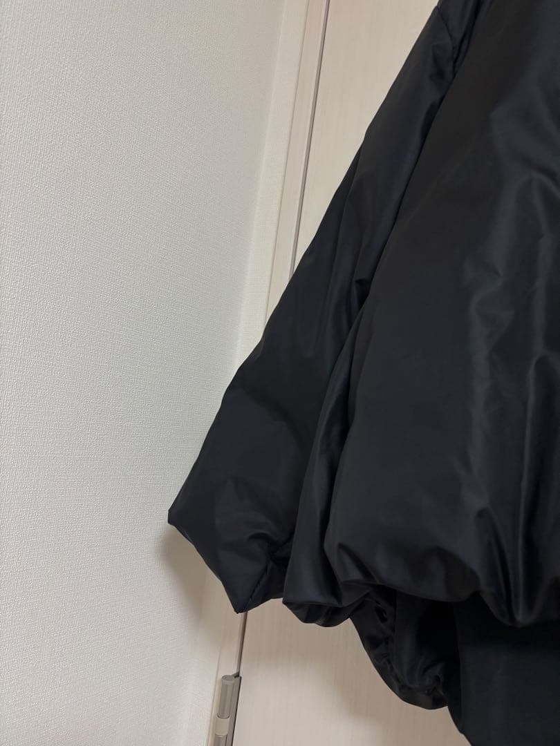 ミズイロインド　mizuiro ind フード付き ショート丈ダウン　ブラック