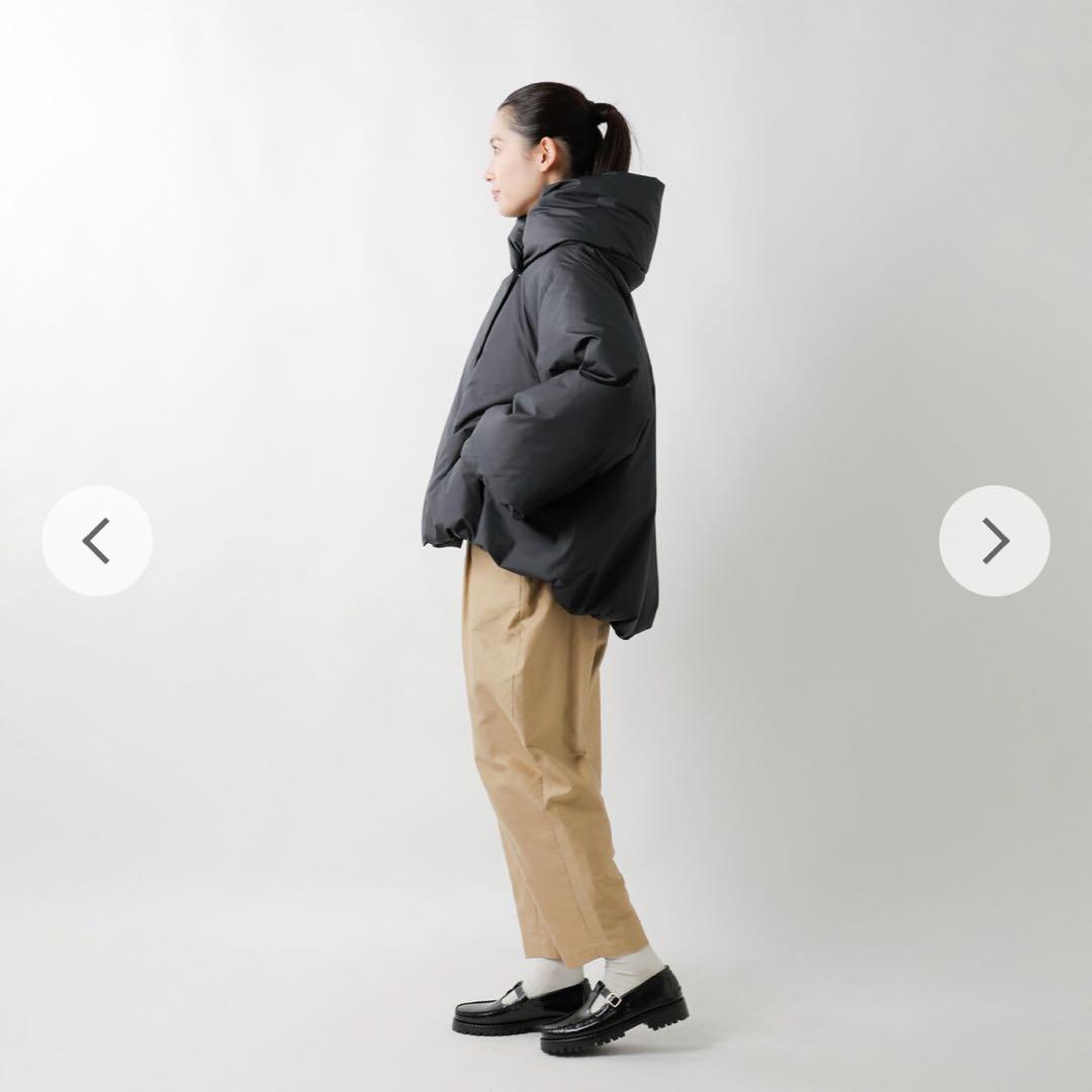 ミズイロインド　mizuiro ind フード付き ショート丈ダウン　ブラック