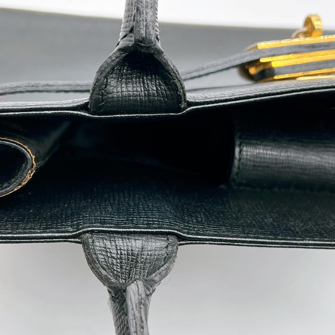 Moschino レザー ロゴプレート トートバッグ ブラック f649