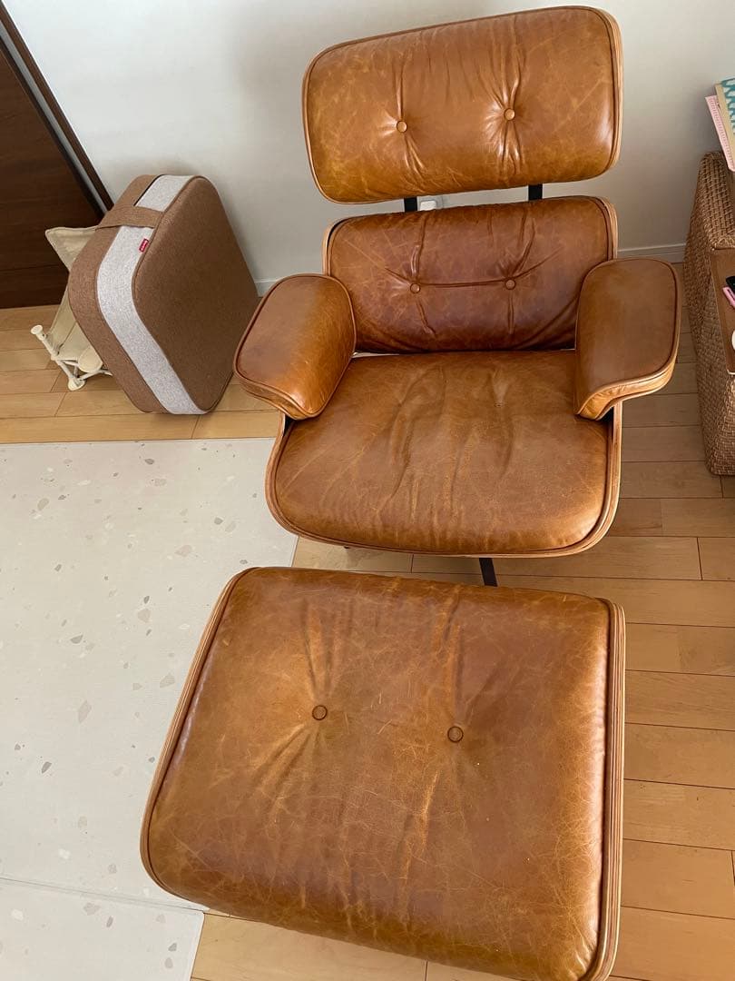 引き取り限定 リプロダクト イームズ ラウンジチェア 本革