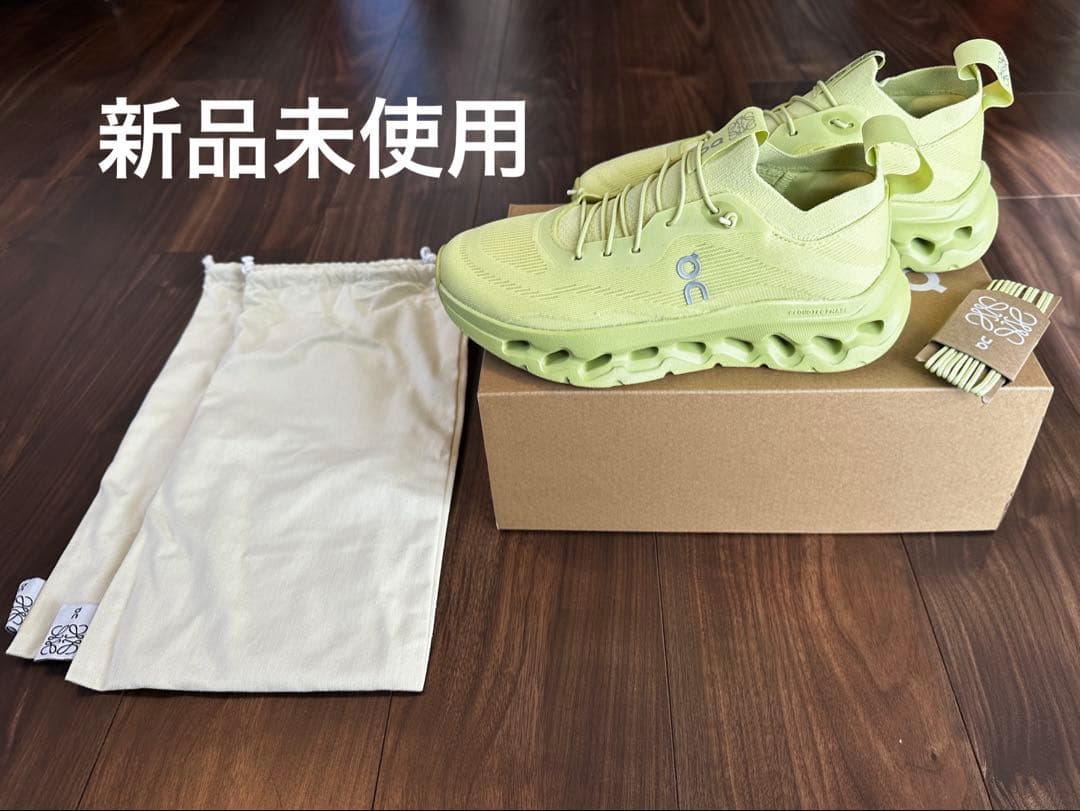 新品未使用　LOEWE × On Cloudtilt コラボ 限定スニーカー
