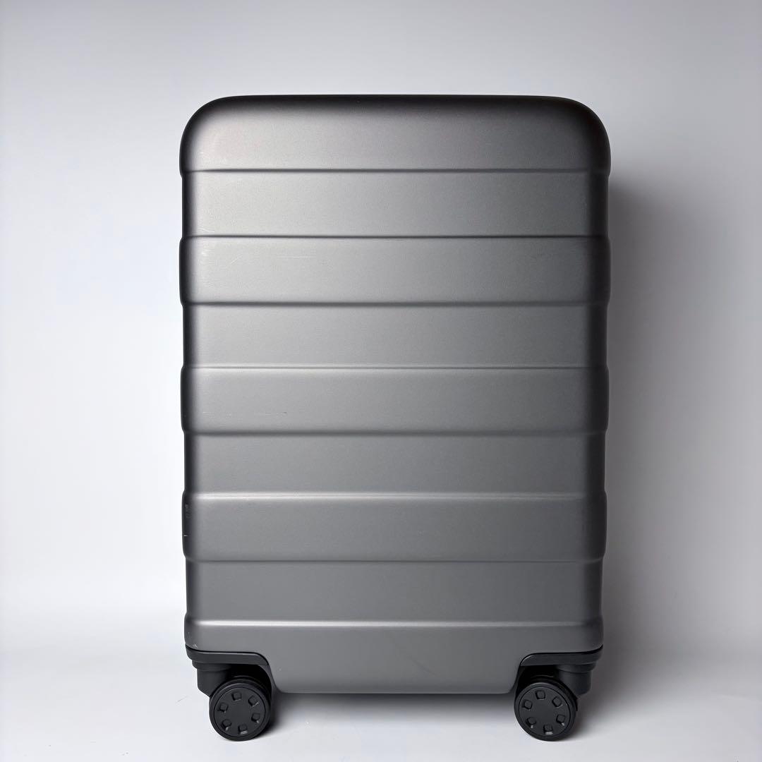 無印良品　バーを自由に調節できるキャリーケース36Lストッパー付き機内持ち込み