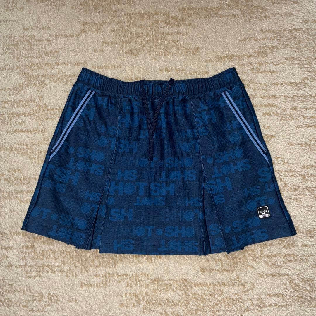 バルデマッチ　ダークブルー プリント柄 テニススコートMサイズ　未使用品