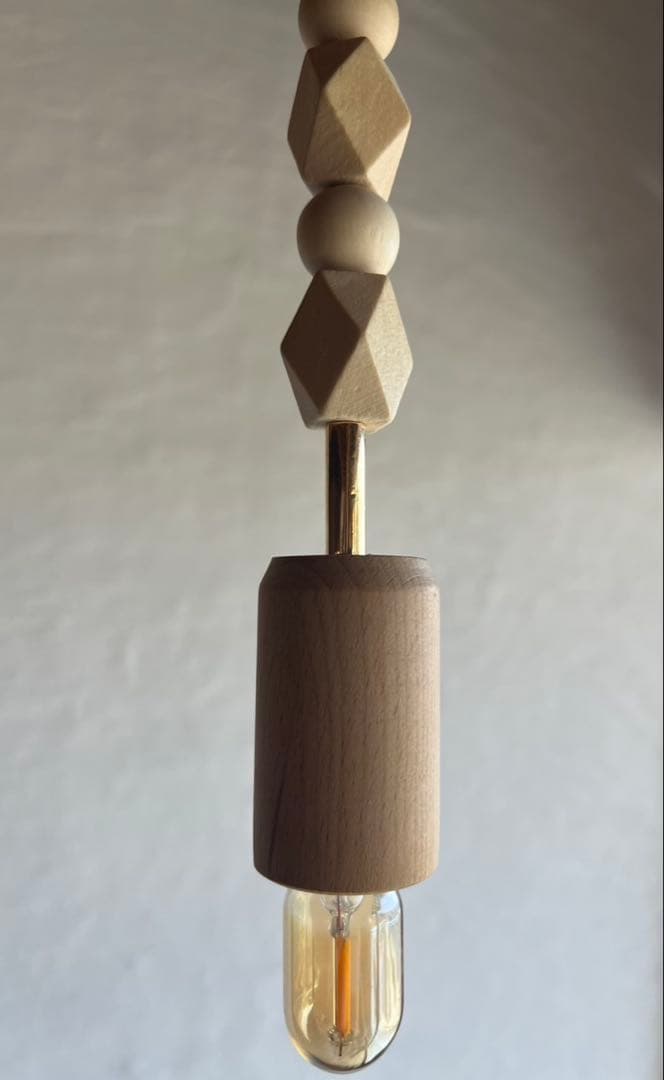 ウッドパーツのペンダントライト 木工照明