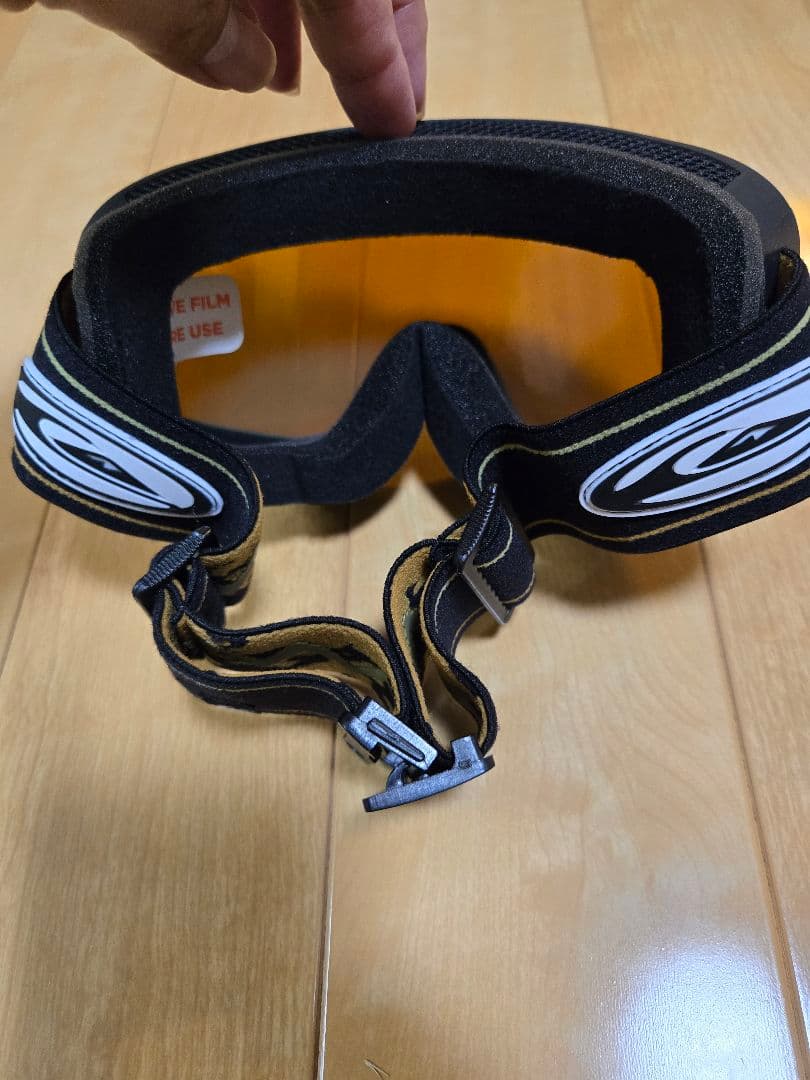 新品！未使用！クイックシルバー　ZEISS ミラーレンズ スノーゴーグル