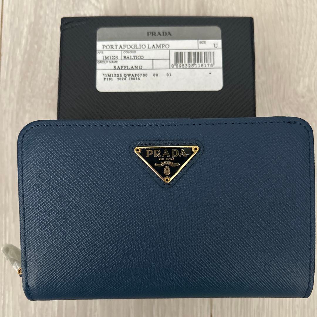PRADA ネロ　サフィアーノ　レザー　二つ折り財布 ネイビー