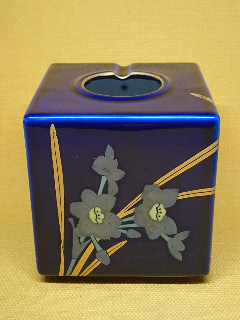 【美品】花瓶　香蘭社　蘭絵　瑠璃色　置物　インテリア　工芸品　美術品　A1167