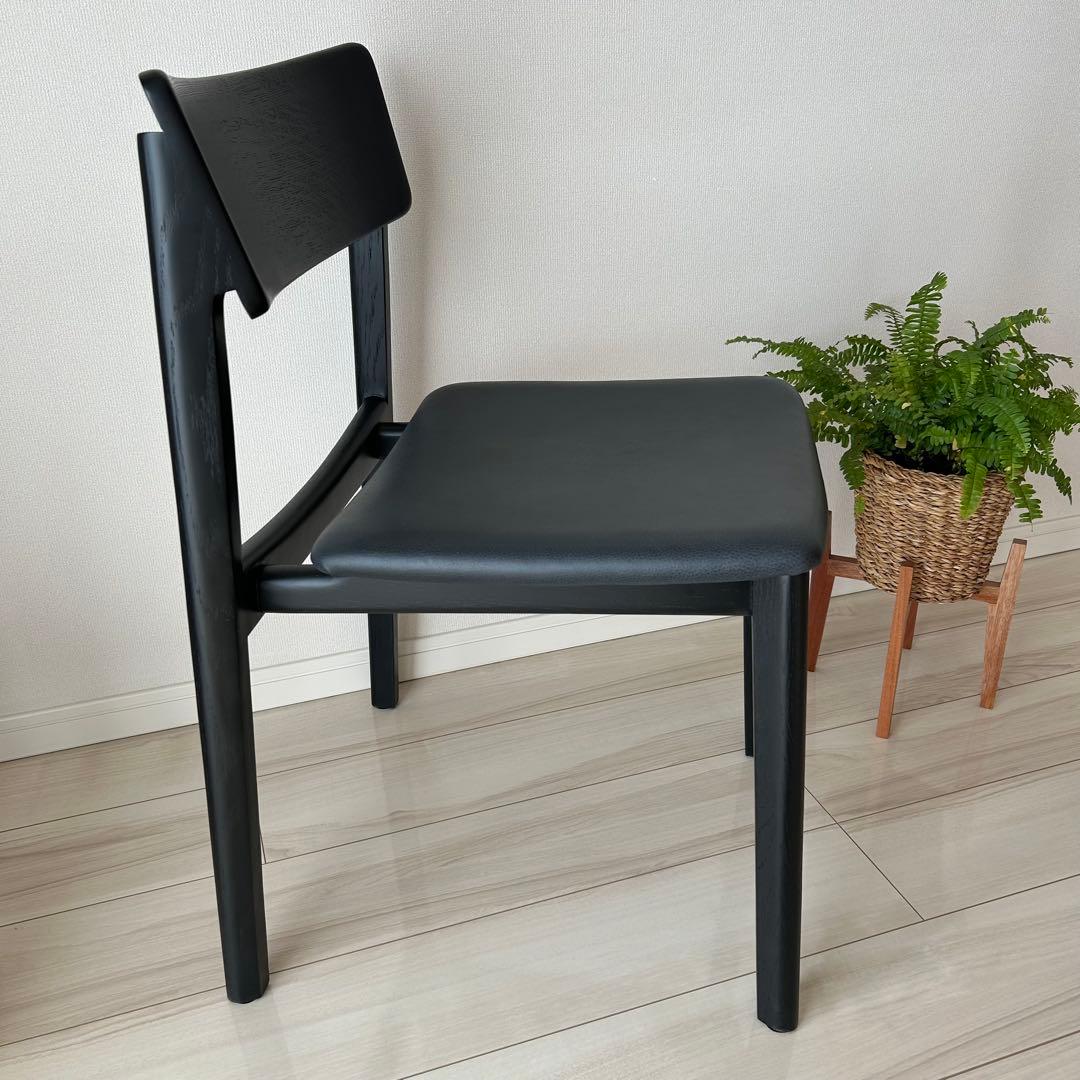 【新品・未使用】moda en casa スケッチ　ポイズチェア　ブラック