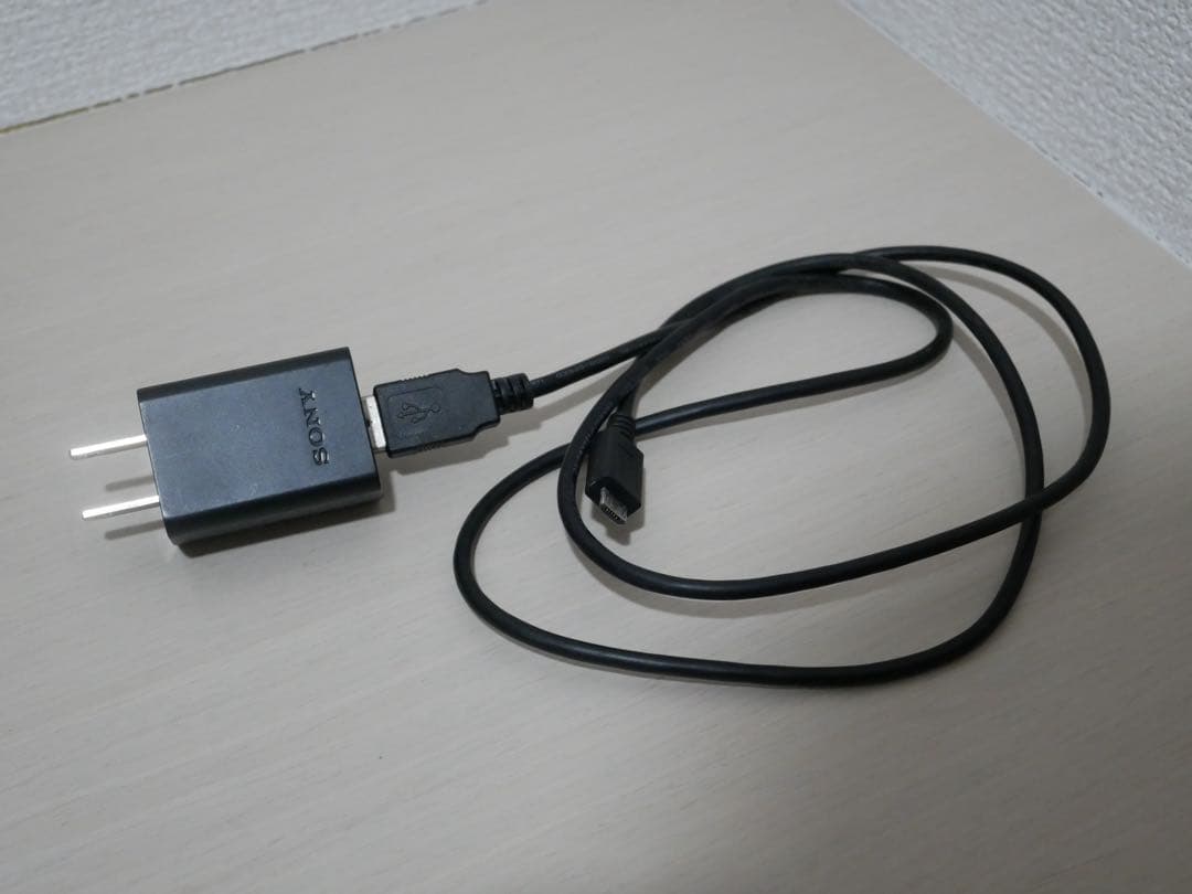 【美品】SONY LSPX-S2 グラスサウンドスピーカー｜充電器有・動作確認済