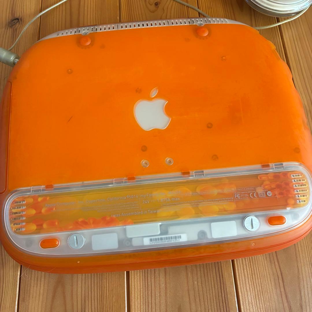 Apple iBook オレンジ色