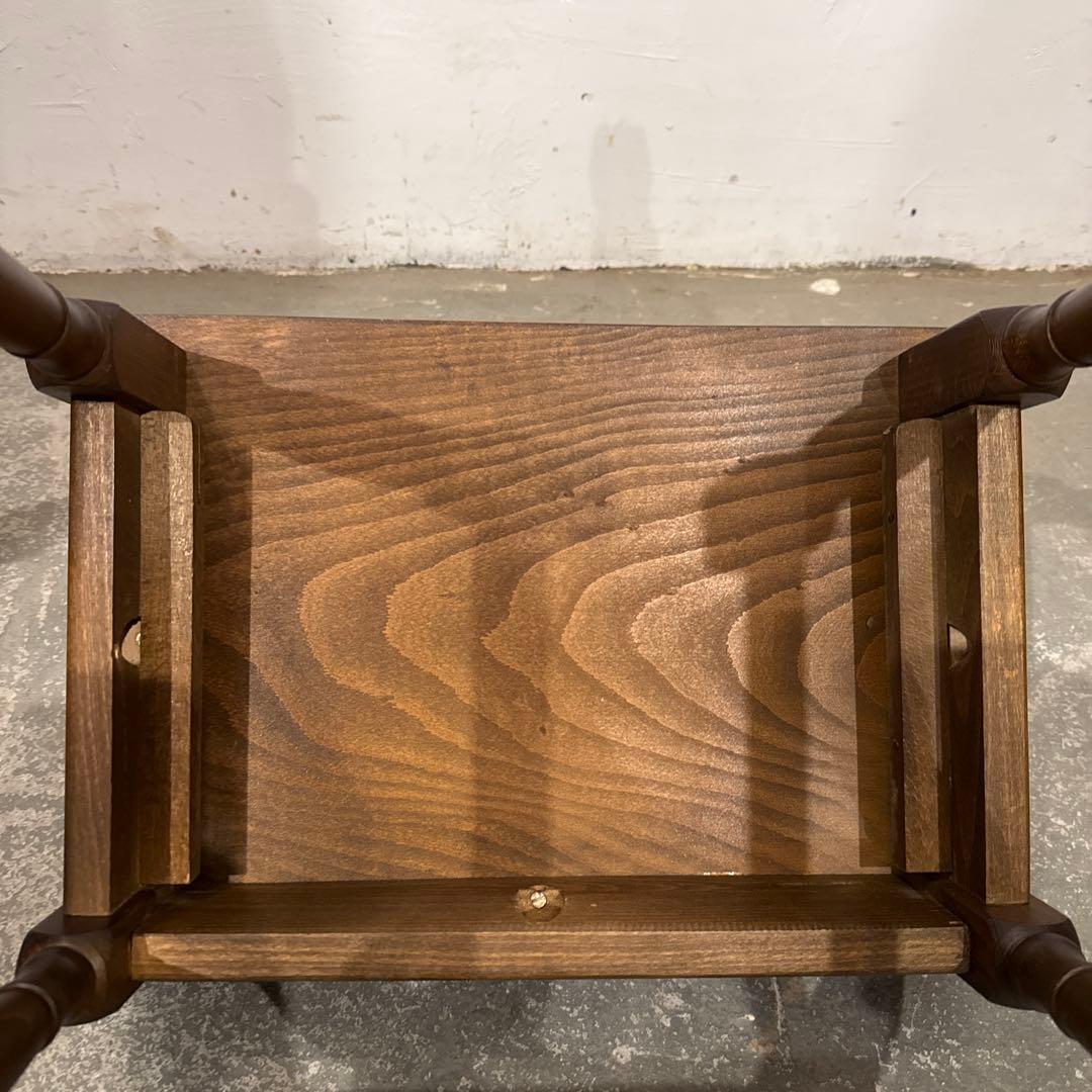 ヴィンテージ　木製サイドテーブル　中