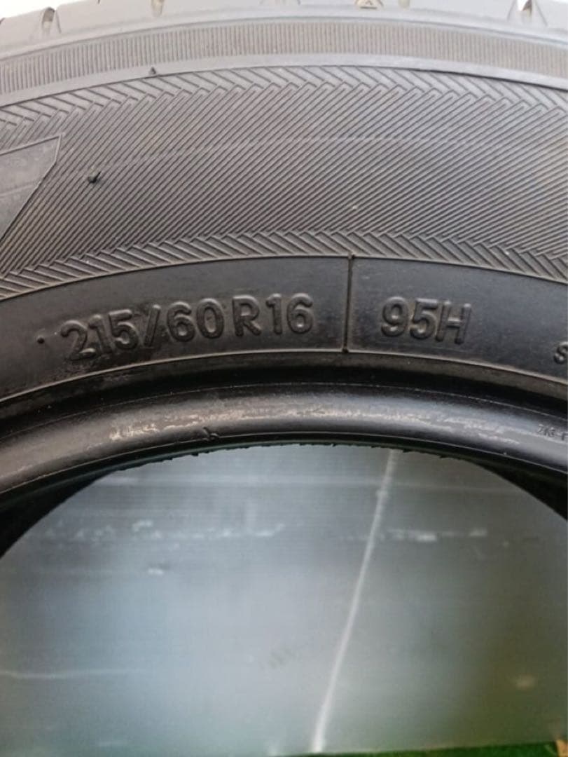 タイヤ・ホイール 215/60R16 95H TOYO SD-7